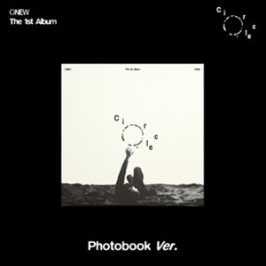 輸入盤 ONEW （SHINEE） / 1ST ALBUM ： CIRCLE （PHOTO BOOK VER） [CD]